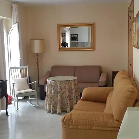 Apartamento Clásico, Cerca A Jardines De Murillo Sevilha