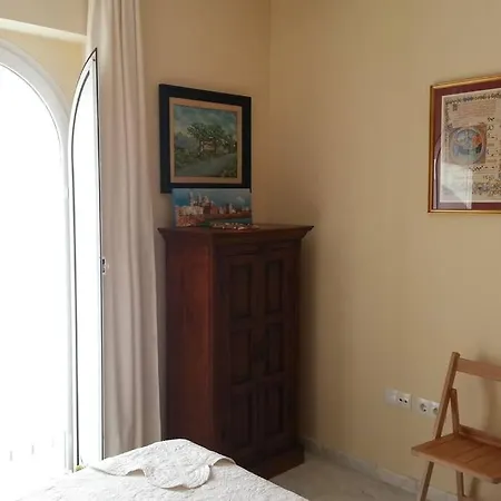 Clásico, Cerca A Jardines De Murillo Apartamento