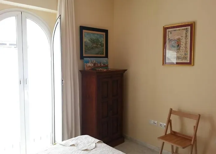 Alleanza, Puerta A Santa Cruz Διαμέρισμα